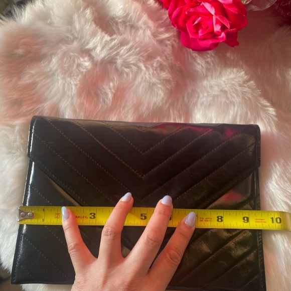 Authentic YSL Vintage Leather Quilted Clutch Bag - Picture 14 of 14